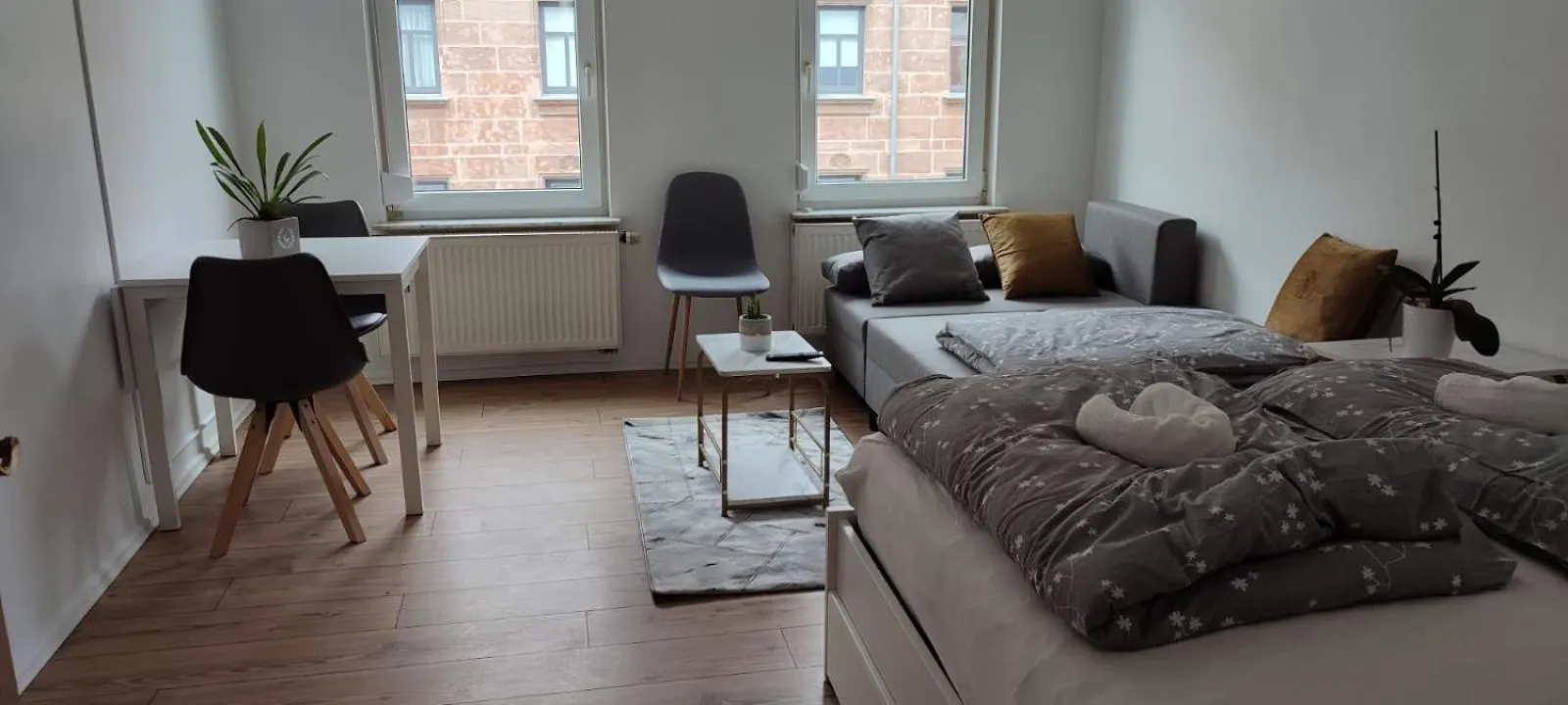 Privatzimmer-2 In Ruhiger Lage 9Min Von Hbh Nuremberg Germany
